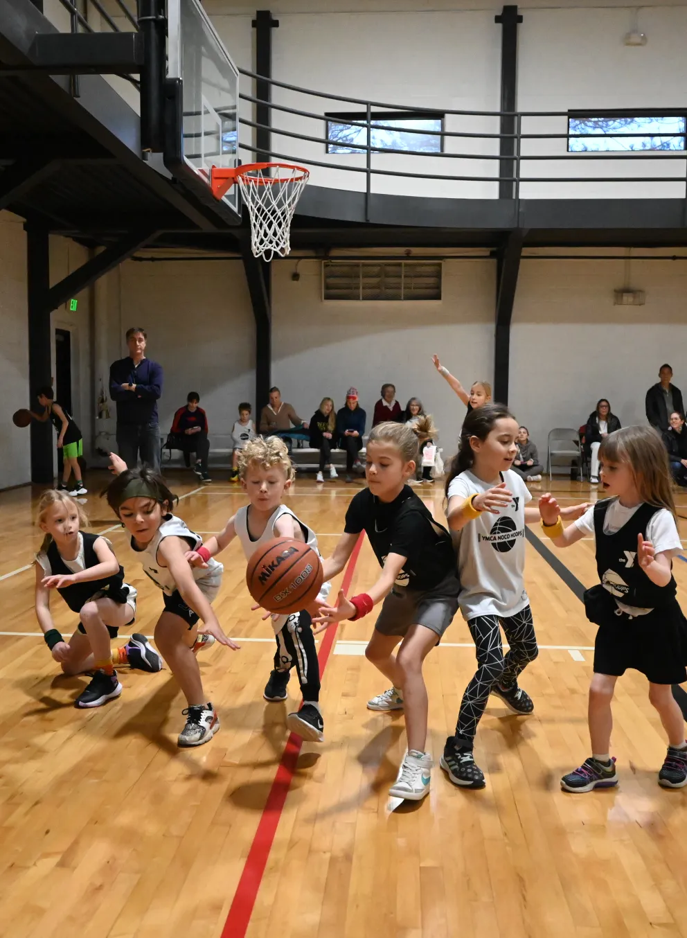 Boulder Y Basketball