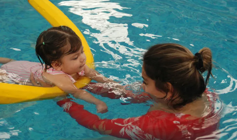 child swimming lessons